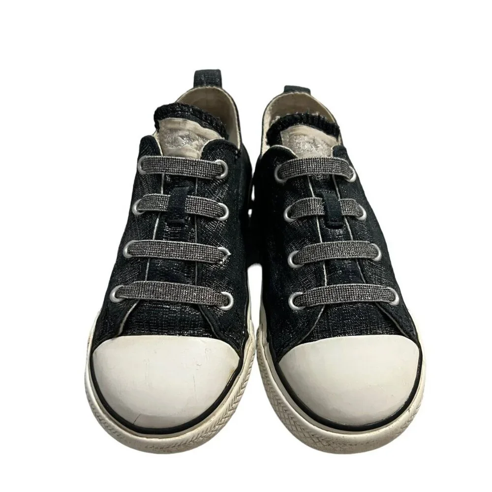 Converse these adorable